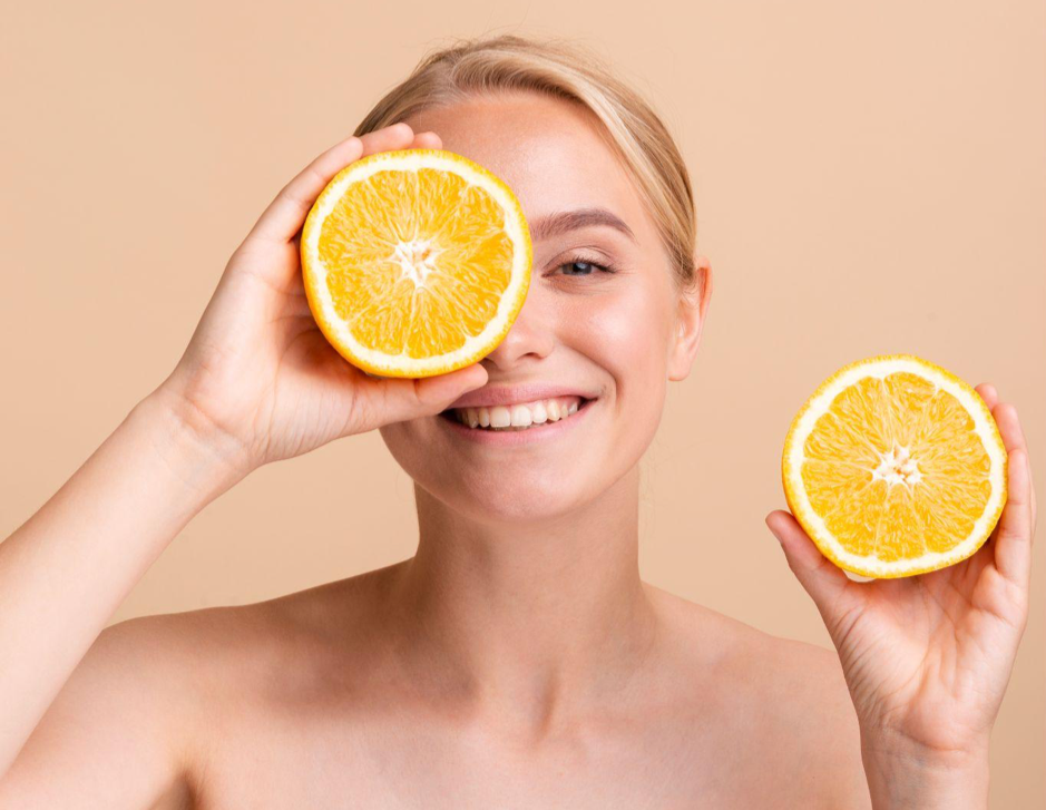 Vitamina C per cosmesi e integratori